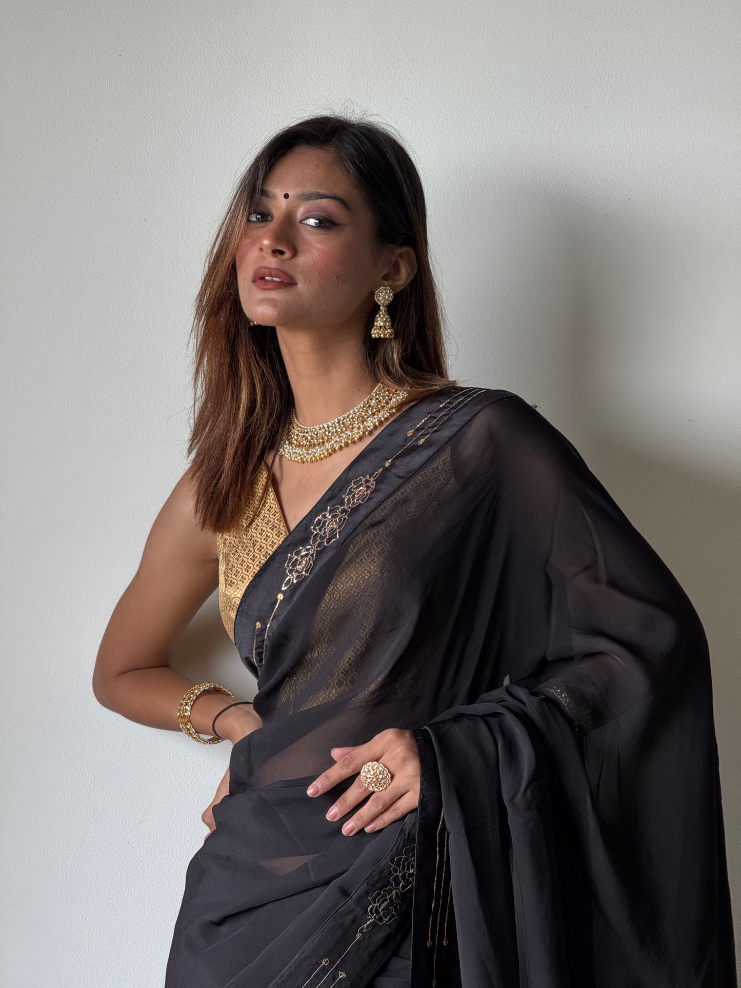 Signature Heritage Saree — Effortless Drape