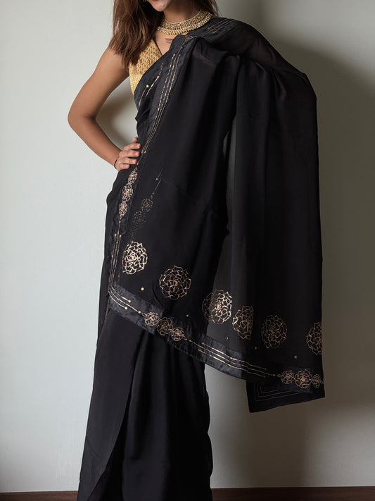 Signature Heritage Saree — Effortless Drape