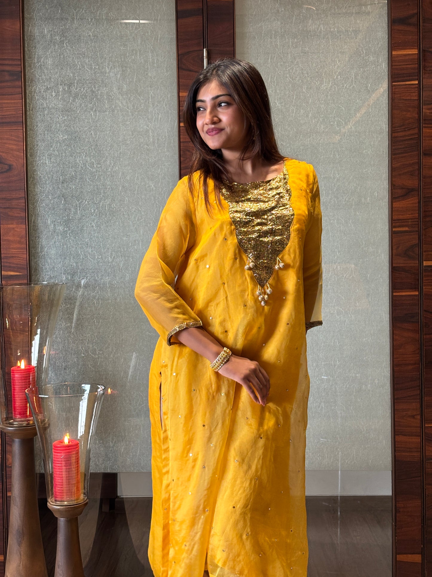 Golden yellow glow