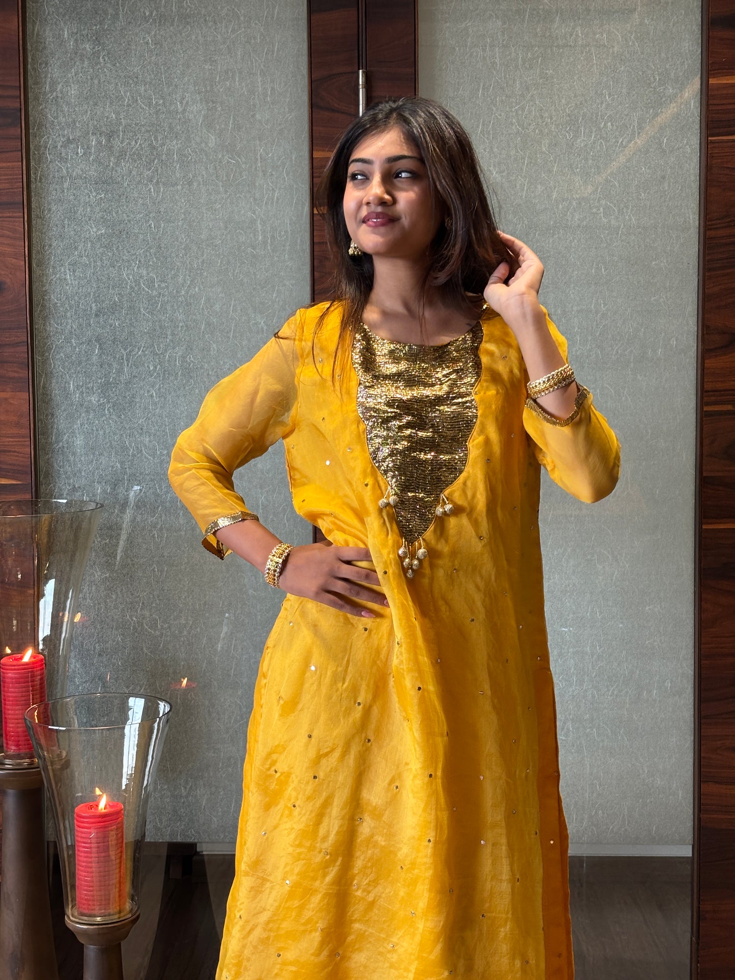 Golden yellow glow