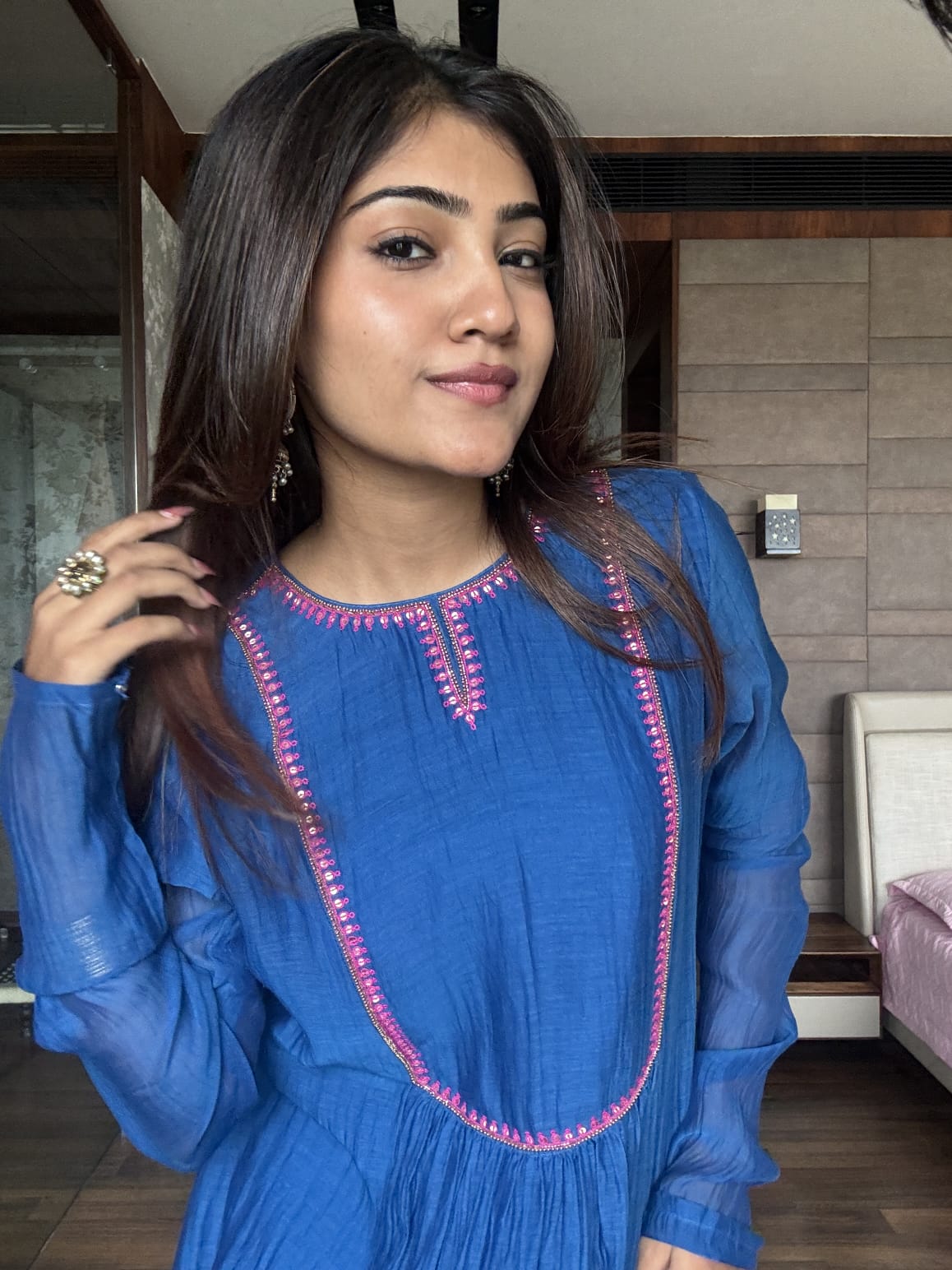 Aasmani blue